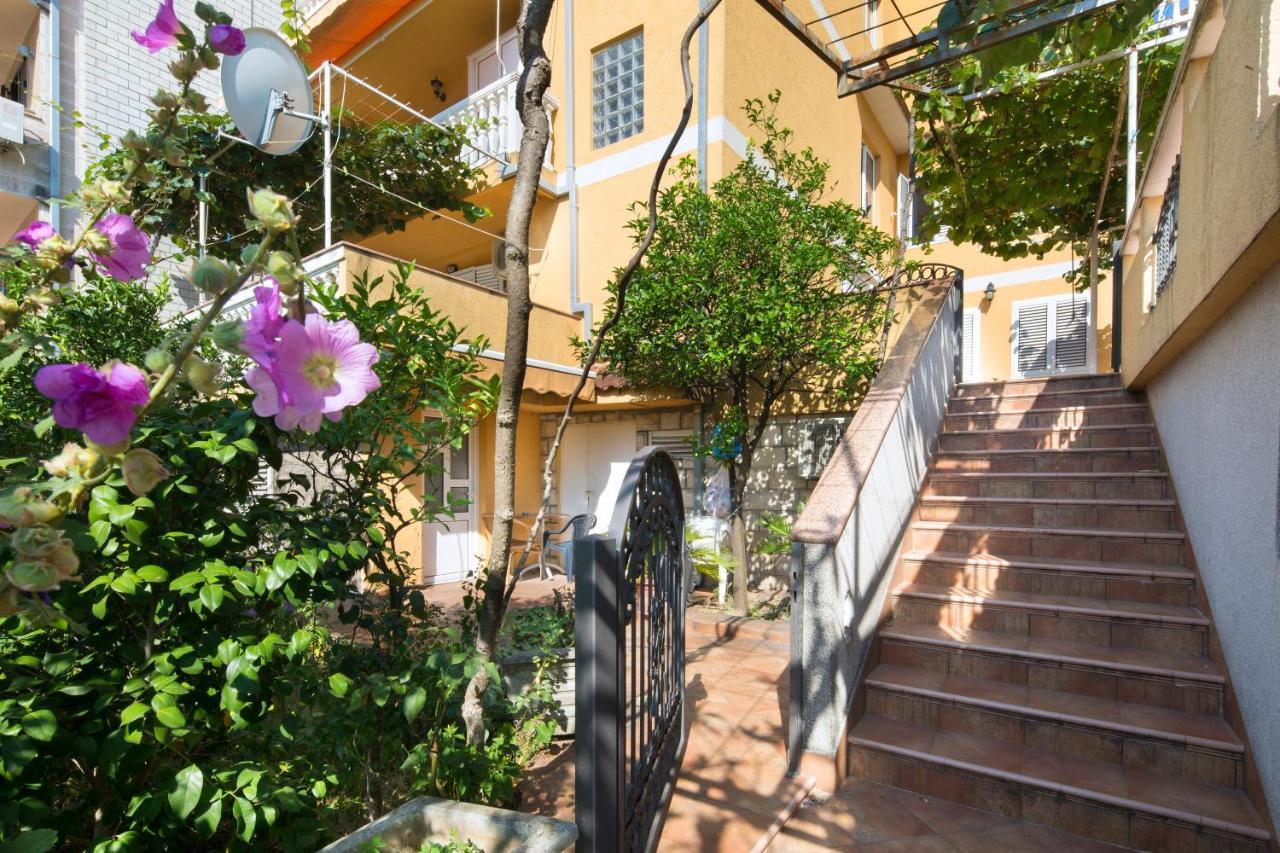 Apartments Antic Budva Exteriör bild