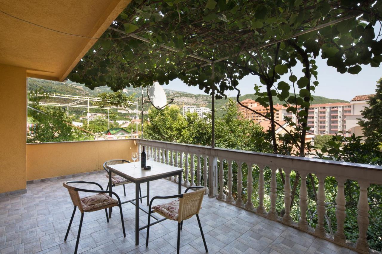 Apartments Antic Budva Rum bild